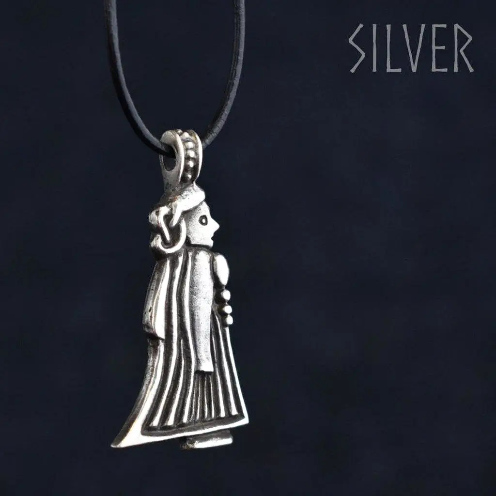 Asgard Valkyrie Pendant II – Pewter or Silver