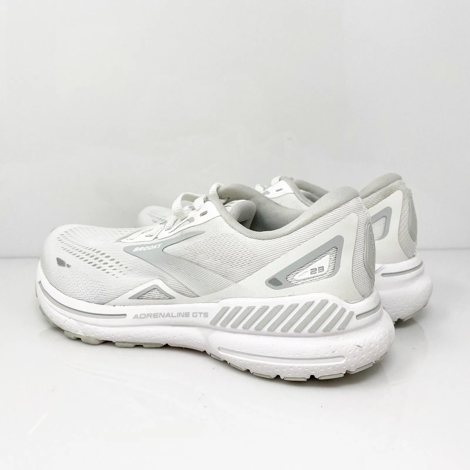 Brooks Womens Adrenaline GTS 23 1203811B104 White Running Shoes Sneakers 6.5 B