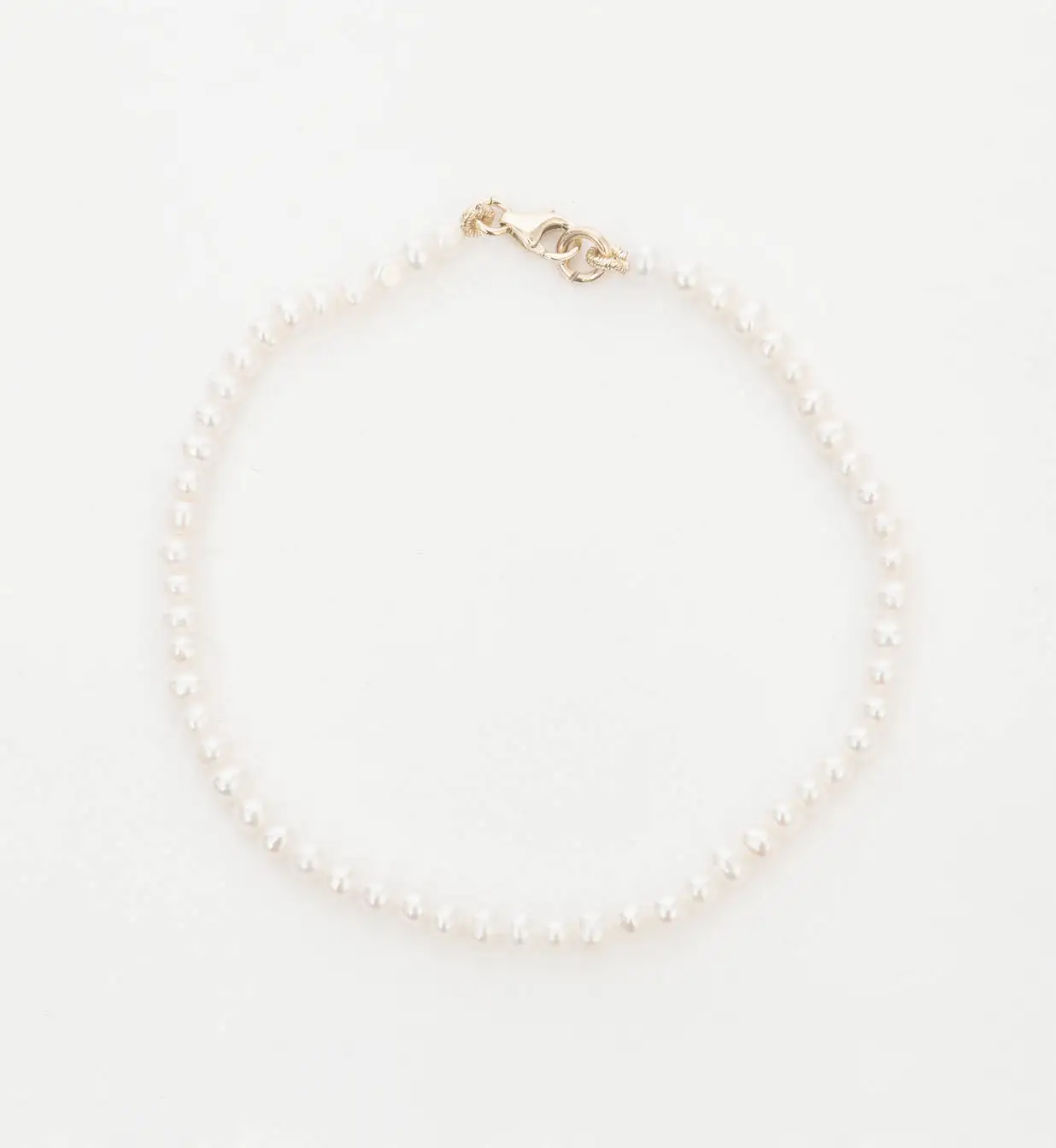 Micro Pearl Bracelet