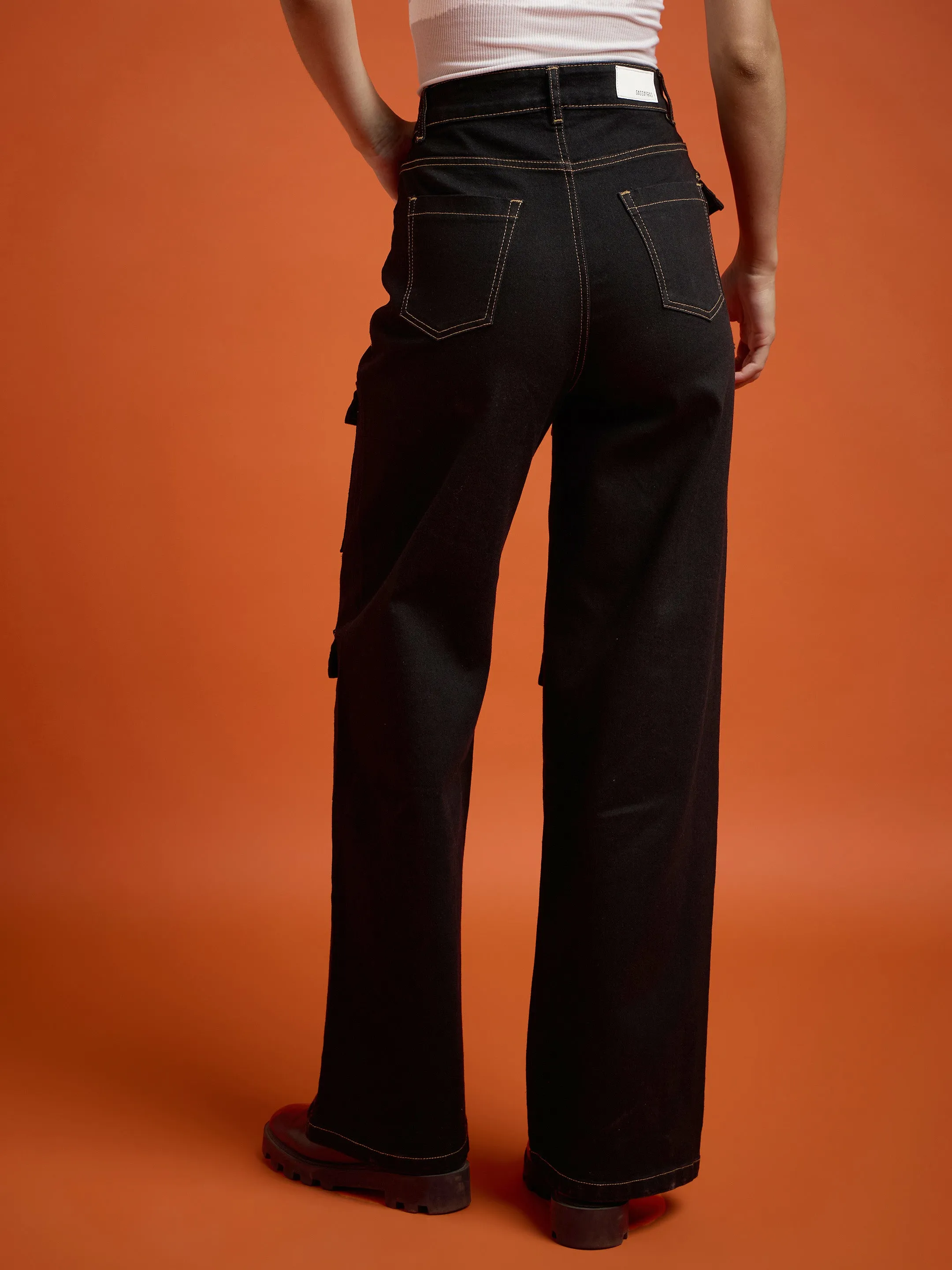 Women Black Cargo Straight Jeans