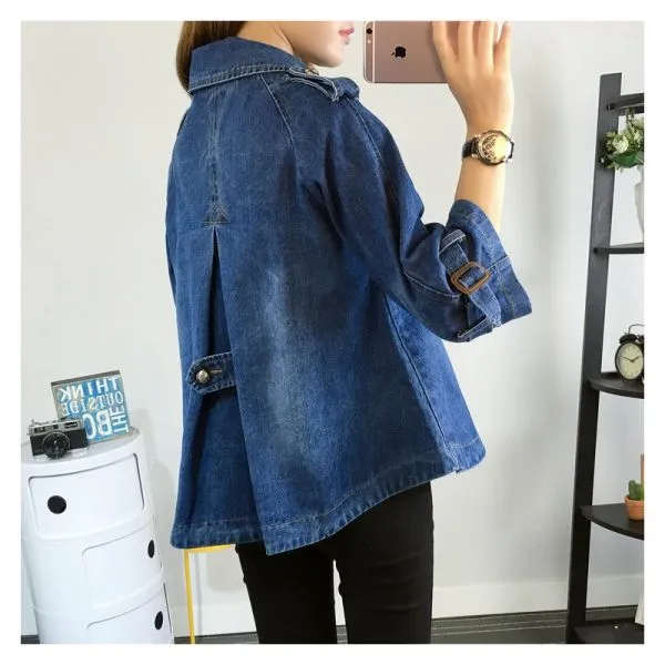 Women‘s double breasted denim jacket